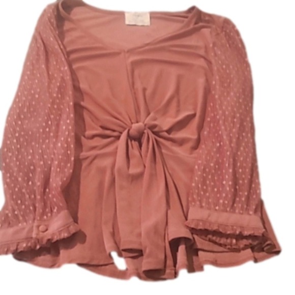 flower & feather Tops - Mauve Flower and Feather Blouse Size‎ medium